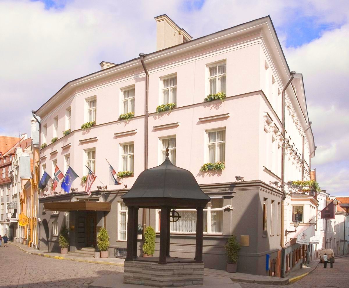 St. Petersbourg Hotel - Small Luxury Hotels Of The World Таллин Экстерьер фото